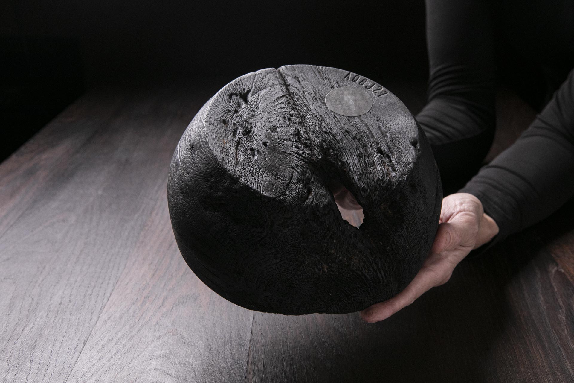 Raven Black Deep Bowl A08J27 - Image 7