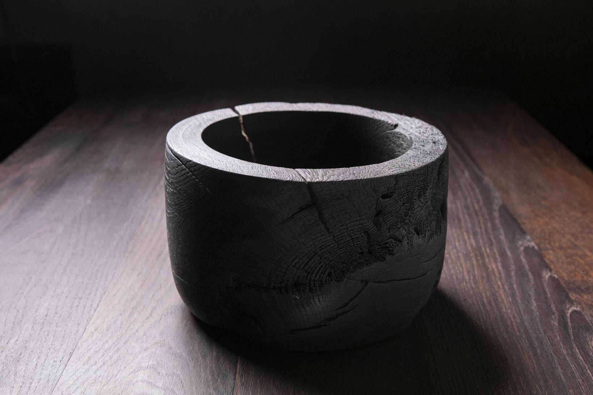 Raven Black Deep Bowl A08J26 - Image 2