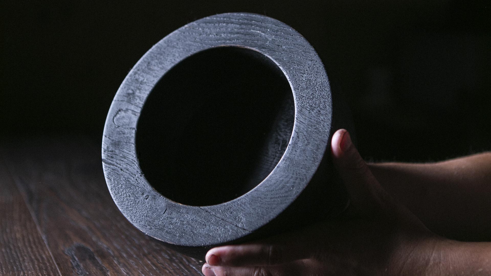 Raven Black Deep Bowl A08J22 - Image 2