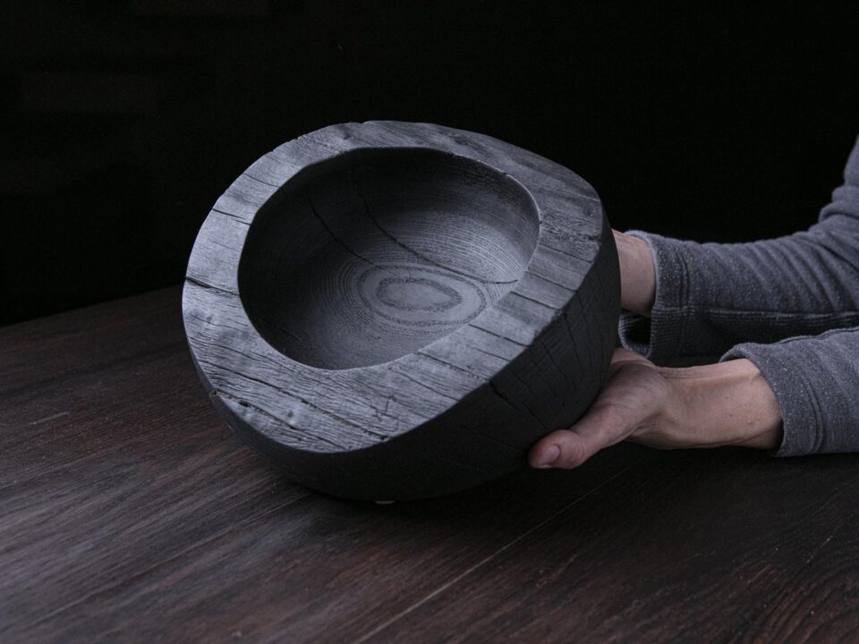 Raven Black Live Edgle Platter A10R55