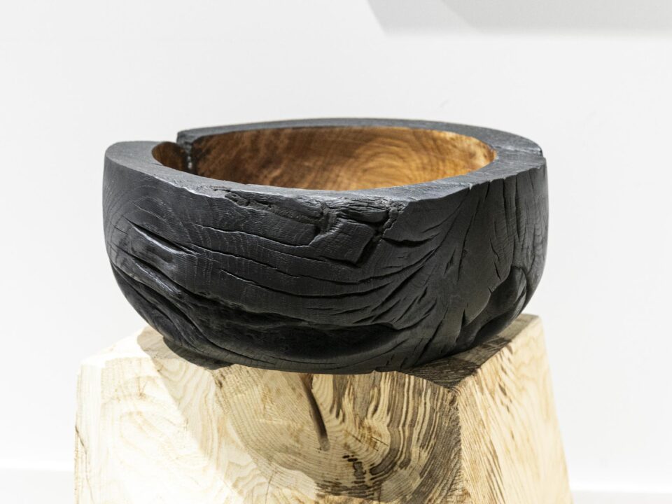 Noir d'Or Bowl A10V76