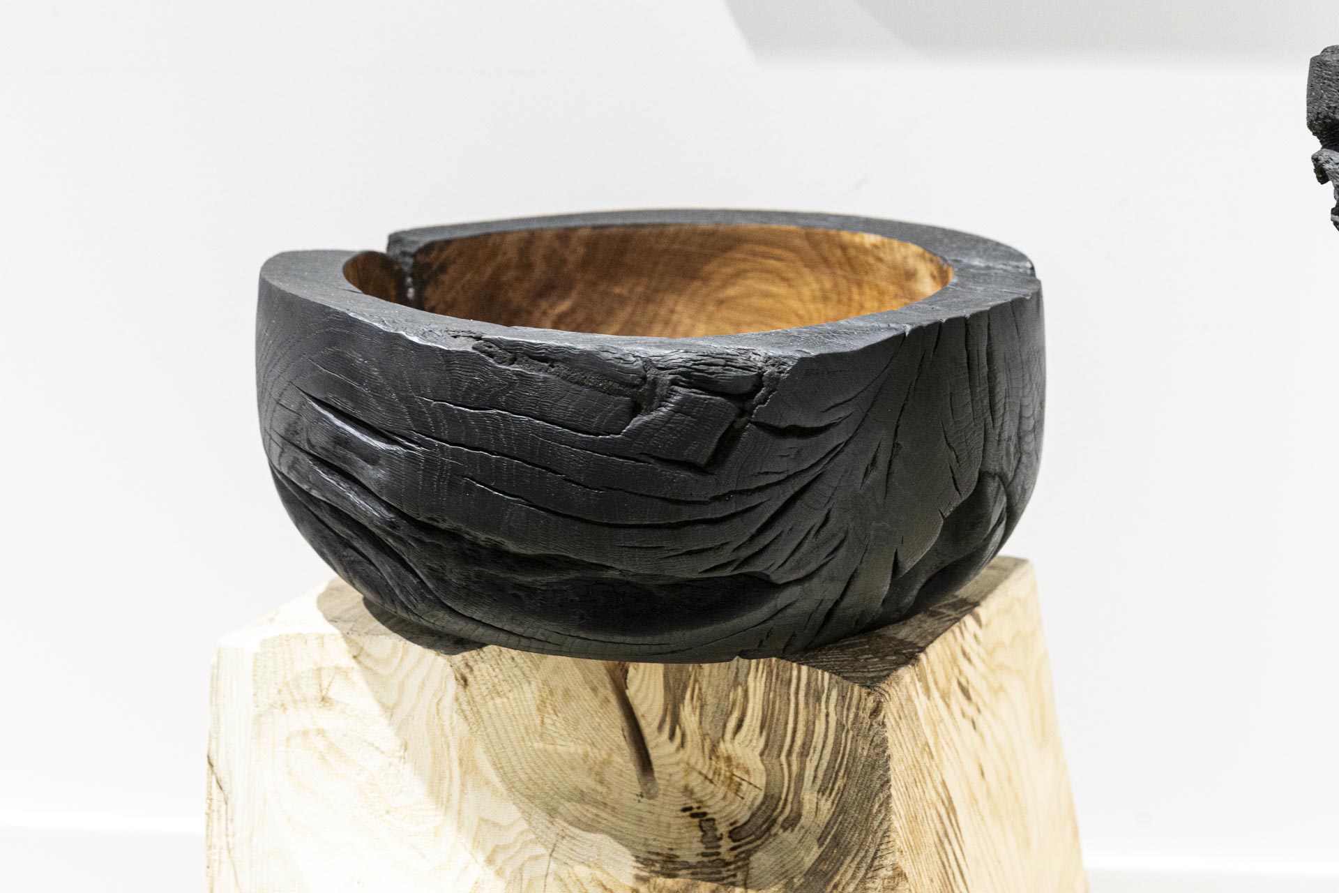 Noir d'Or Bowl A10V76